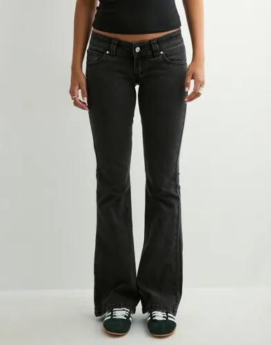 Se topplista för Jeans