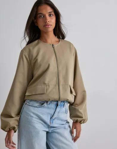 Pieces - Beige - Pcberit Balloon Bomber Jacket