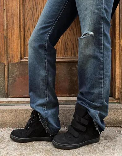 Nelly - Svart - Wedge Velcro Sneaker