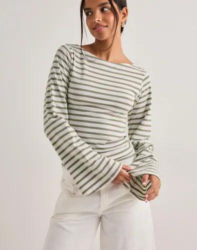 Nelly - Grön - Stripe Wide Sleeve Top