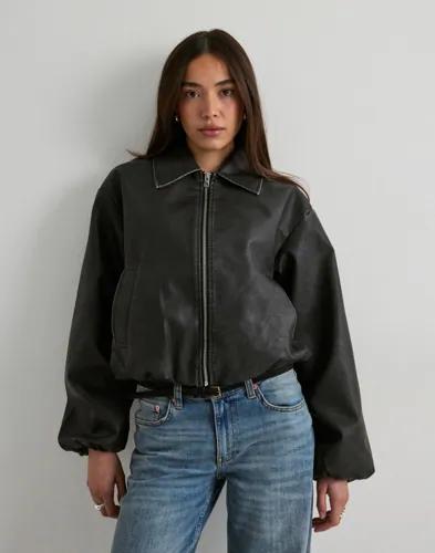 Pieces - Svart - Pcgiselle Wash Coated Bomber Jacket 