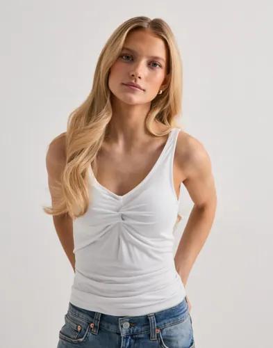 Pieces - Vit - Pcmaliva Sl V-Neck Top Jrs Noos Bc 