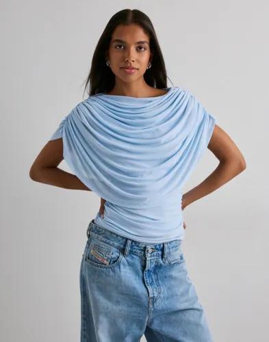 Neo Noir - Blå - Cottuna Drapy Mesh Top 