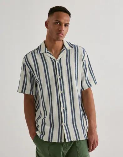 Jack & Jones Jorcoba Stripe Resort Shirt Ss Sn Kortärmade skjortor Vit 
