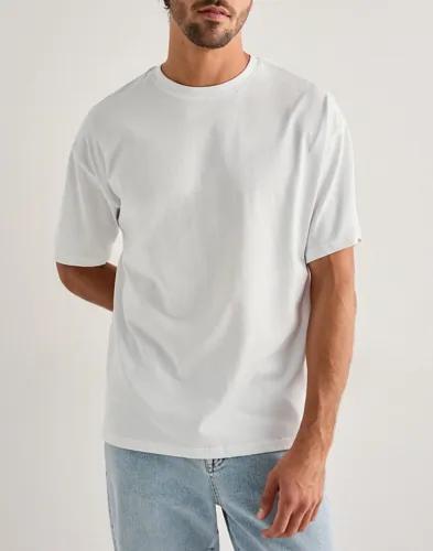 Que Sera Sera Tischi Blank Tee Oversized t-shirts Vit 