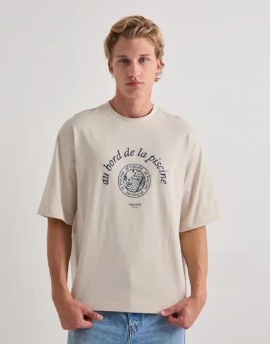 Selected Men Slhboxynorman Graphic Ss O-Neck Tee T-shirts med tryck Beige 