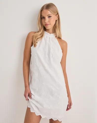 Pieces - Vit - Pcnolax Sl Dress Wvn 
