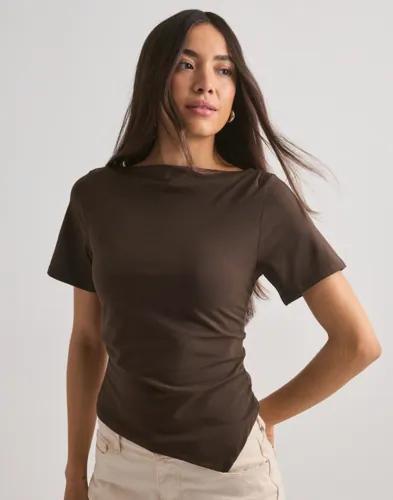 Pieces - Brun - Pcsirene Ss Drapy Top Jrs Cp Bc 