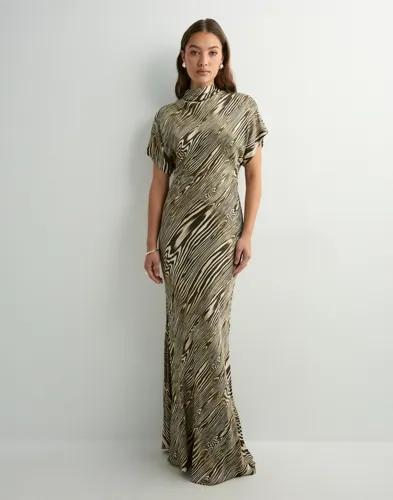 Se topplista för Klänningar