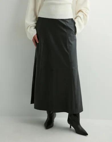 Vero Moda - Svart - Vmolive Hw Coated Ankle Skirt Prm 