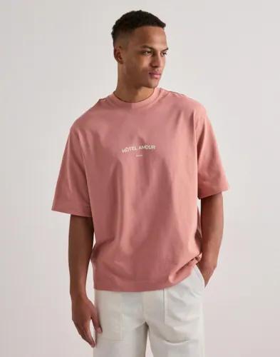 Selected Men Slhboxyliam Ss O-Neck Tee Hotel Amo T-Shirts & Linnen Rosa 