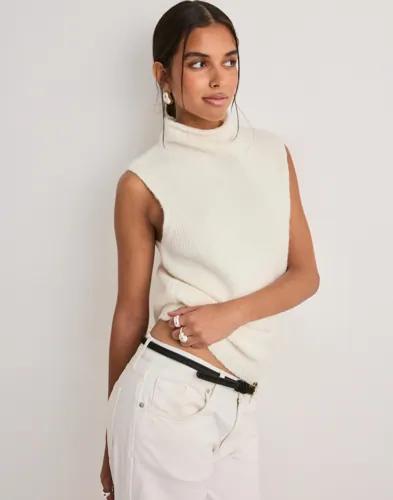 Neo Noir - Vit - Odelia Knit Top 