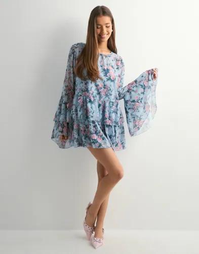 Vero Moda - Blommig - Vmstarry Ls Ruffle Mini Dress Exp 