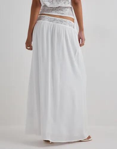 Nelly - Vit - My Lace Detail Skirt 